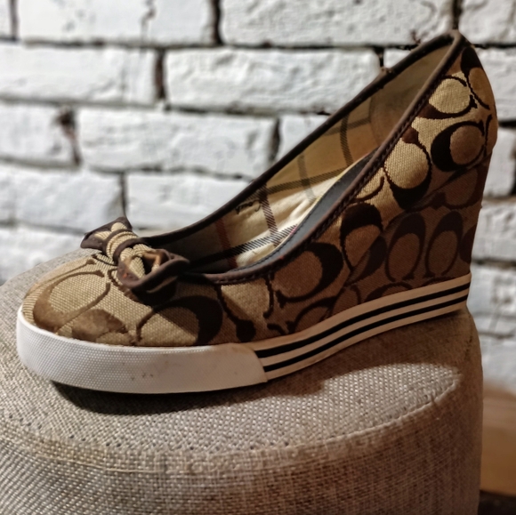 Coach wedges, size 7, tan & brown - Picture 1 of 4